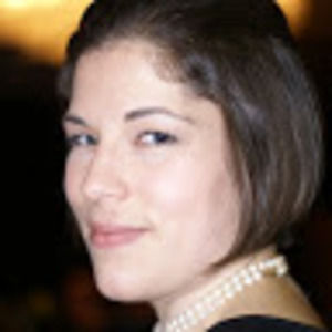 Meet your Posher, Lora